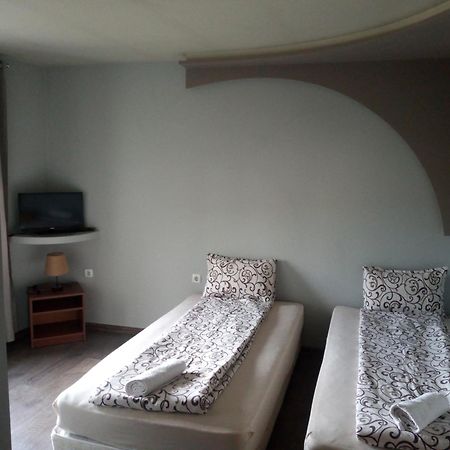Dariya Guest House Sapareva Banya ภายนอก รูปภาพ